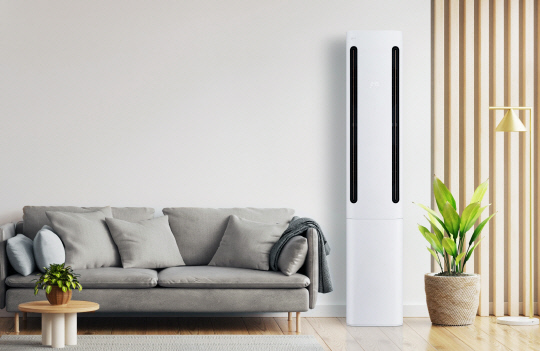 LG전자가 공감지능(AI)을 적용한 스탠드 에어컨 '휘센 쿨' 신제품을 선보였다. LG전자 제공